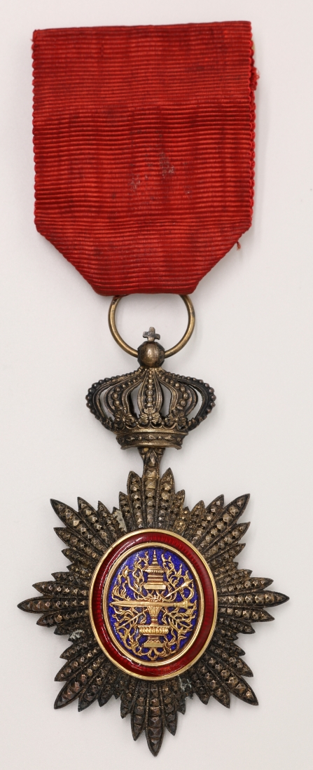 The Royal Order of Cambodia With Unofficial Ribbon and Cross (Full Size, With Case), Knight Class, French Indochina 法屬印度支那時期 騎士級柬埔寨王家勳章 (非制式綬帶十字架官方版，含盒)