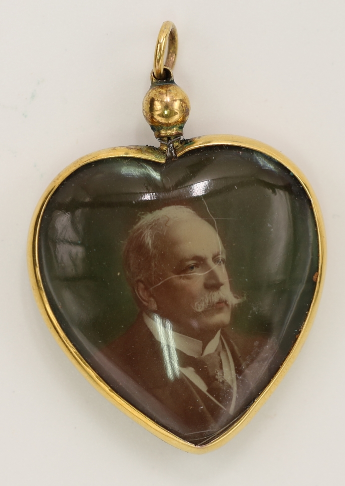 Sir John William Tyler Locket Of Hairwork約翰·威廉·泰勒爵士 髮飾吊墜盒