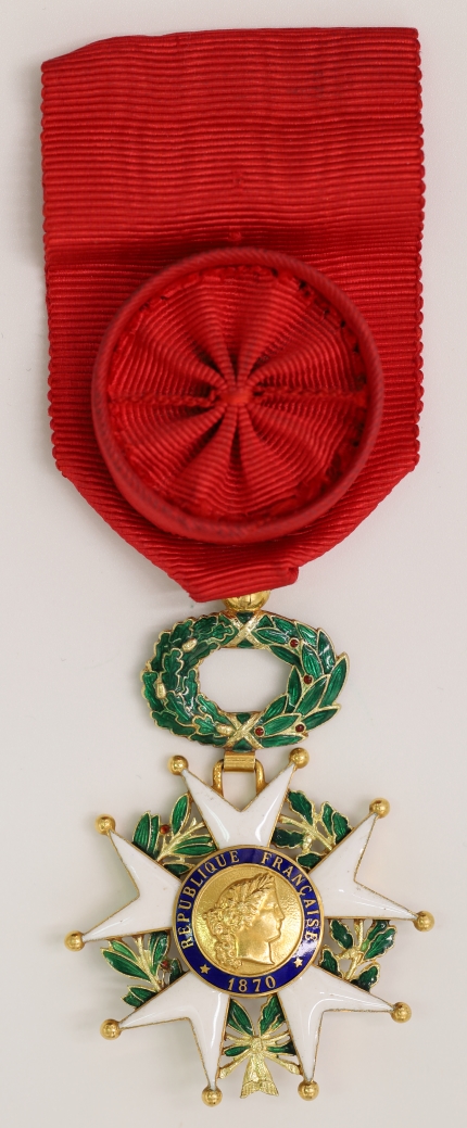 Countess Feodora Gleichen The National Order of the Legion of Honour (Full Size), Officer, 3rd Republic費奧多拉· 格萊興伯爵夫人 第三共和國時期軍官級榮譽軍團勳章(官方版)